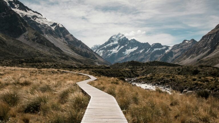 NewZealandHeaderPhoto 1920x1080